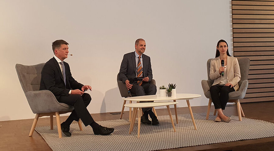 v.l.: Die Leiter der Vereine Bernd Lutz, Tobias Köhler und Désirée Schad bei der Konferenz für Weltmission. Foto: Coworkers