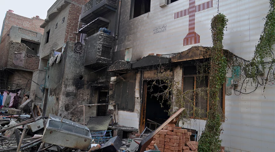Eskalation der Gewalt: die St. John Kirche in Jaranwala im Distrikt Faisalabad. Foto: Picture Alliance/ASSOCIATED PRESS/K.M. Chaudary