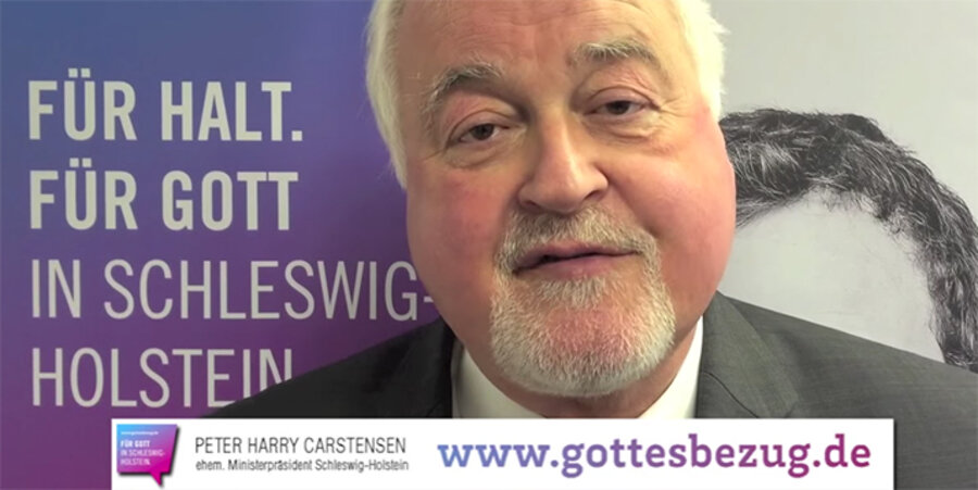Der Sprecher der Initiative, der ehemalige Ministerpräsident Peter Harry Carstensen (CDU). Screenshot: Gottesbezug.de