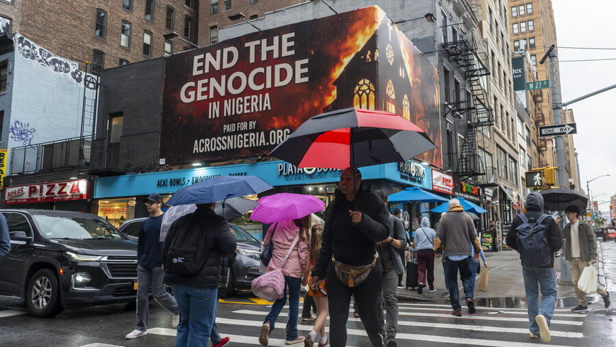 Symbolbild: Ein Plakat in New York ruft zur Unterstützung für verfolgte Christen in Nigeria auf. 