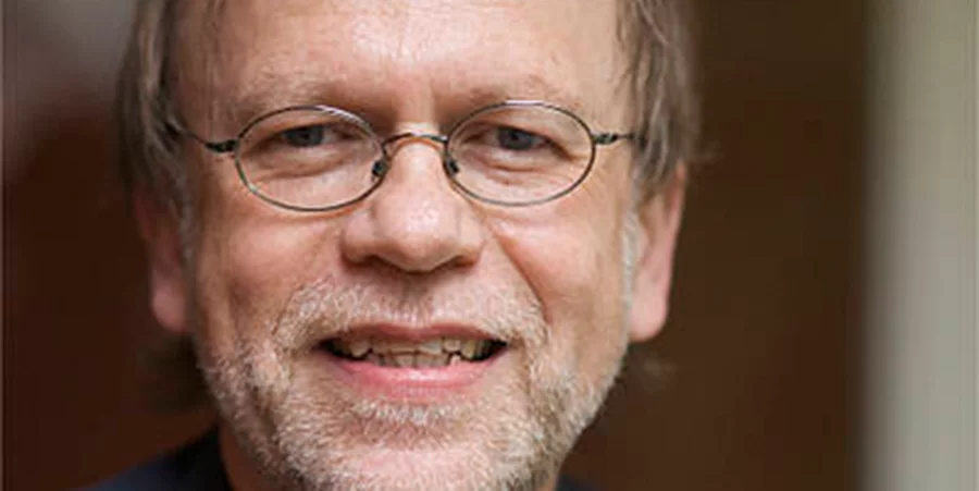 Prof. Wilhelm Eppler nannte auf dem Kirchentag in Stuttgart den Bibel-Fundamentalismus „ein Krisensymptom unserer Zeit“. Foto: CVJM
