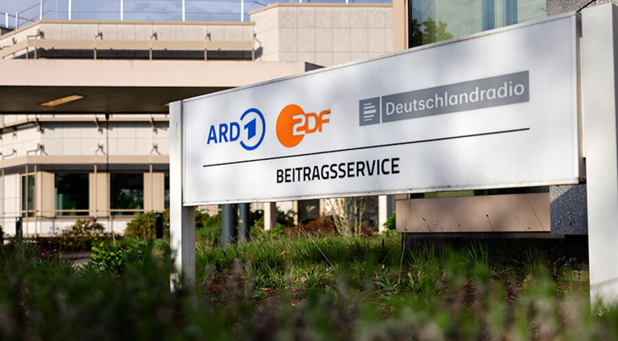 Der öffentlich-rechtlichen Rundfunk steht immer wieder in der Kritik. Foto: picture alliance/Panama Pictures|Christoph Hardt