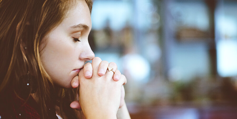 Die meisten suchen das Gespräch mit Gott im Stillen. Foto: pixabay.com