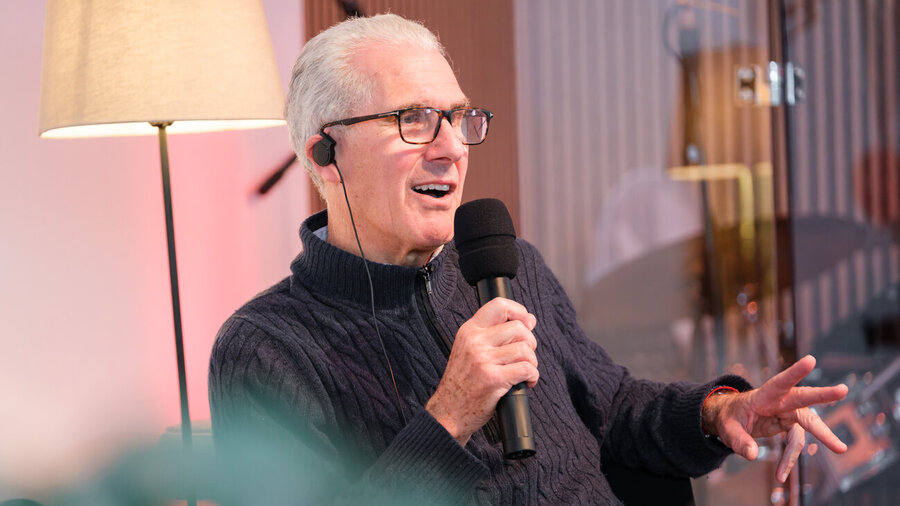 Nicky Gumbel reiste zum Jubiläum aus London an. 