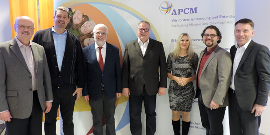 Der Vorstand der der Arbeitsgemeinschaft Pfingstlich-Charismatischer Missionen (APCM). Foto: idea/Starke