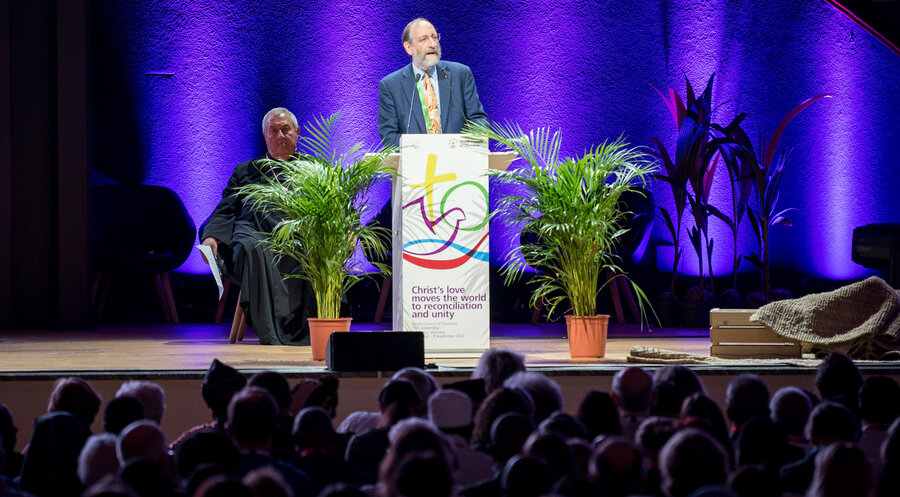 Rabbi David Fox Sandmel, Vorsitzender des International Jewish Committee for Interreligious Consultations, sprach bei der 11. Vollversammlung des Weltkirchenrates. Foto: WCC/Albin Hillert