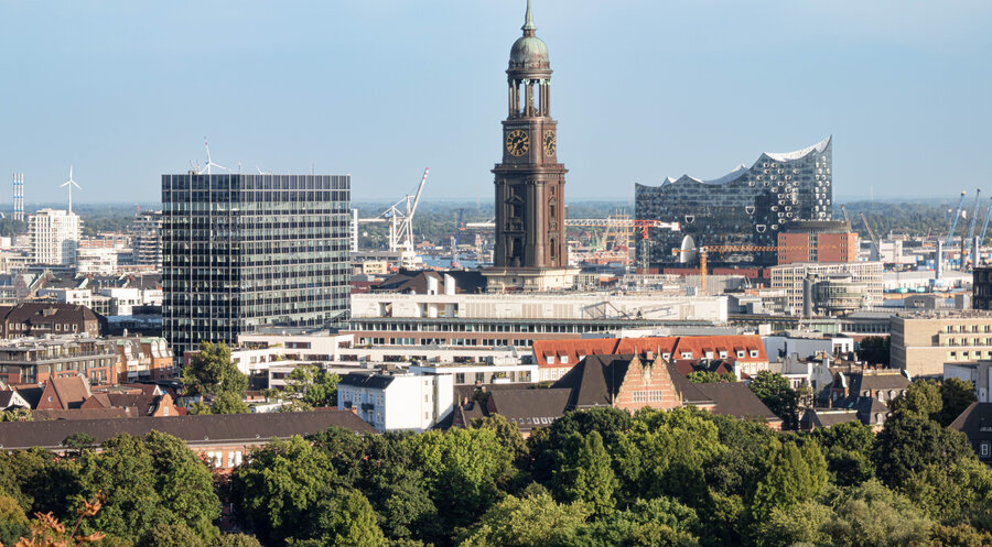 In Hamburg wird in einer Broschüre vor einem wachsenden Einfluss evangelikaler und freikirchlicher Gruppen in der Sozialarbeit gewarnt. Foto: picture alliance/dpa | Markus Scholz