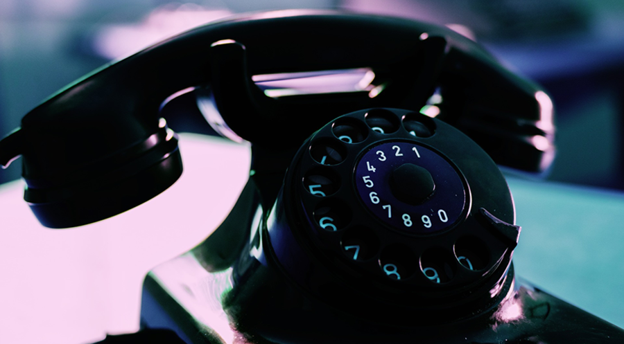 Das russischsprachige Seelsorgetelefon „Telefon Doweria“ ist rund um die Uhr besetzt. Symbolfoto: pixabay.com