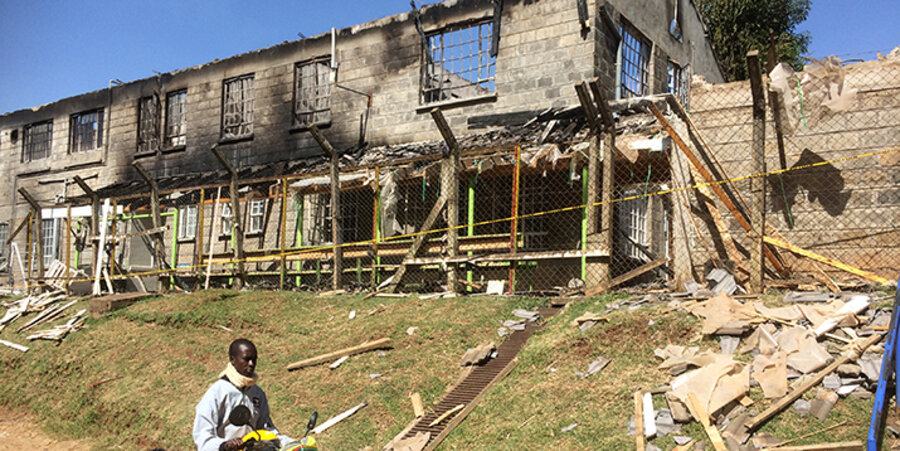 Das ausgebrannte Krankenhaus in Kenia. Foto: Hannah Nonnenmann, Hilfe für Brüder International e.V.