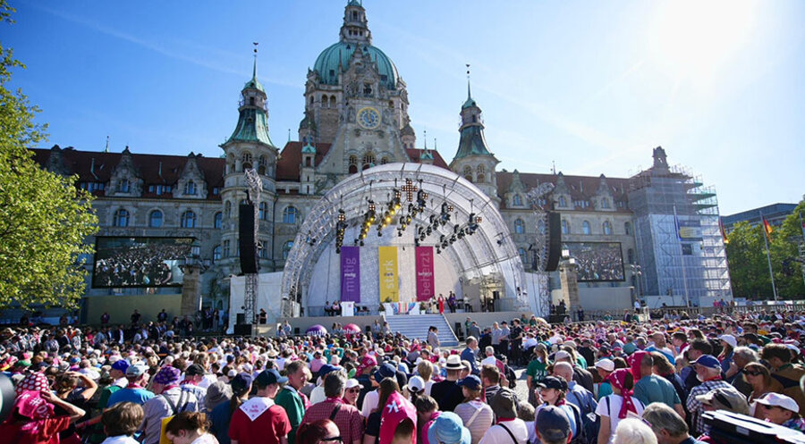 „Mutig, stark, beherzt“: Unter diesem Motto stand der 39. Deutsche Evangelische Kirchentag in Hannover. Foto: picture alliance/epd-bild/Tim Wegner
