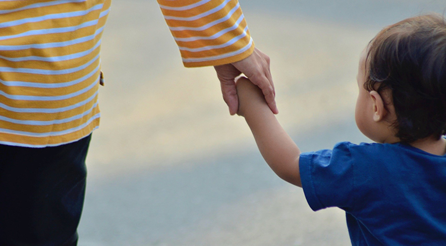 Nur, wer seine Mutterschaft bejahen könne, sei in der Lage, eine sichere Anlaufstelle für die eigenen Kinder zu sein. Symbolfoto: pixabay.com