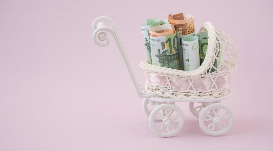 Leihmütter tragen das Kind anderer gegen Geld aus. Symbolfoto: istock/Dina Damotseva