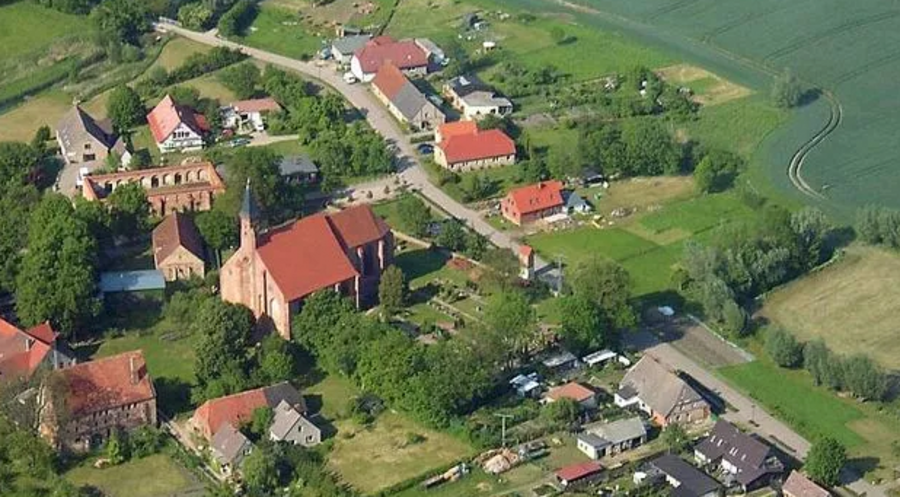 Das Ziel der Pilgerer: das Pilgerkloster Tempzin in Mecklenburg-Vorpommern. Foto: Evangelische Kirche in Mecklenburg Vorpommern