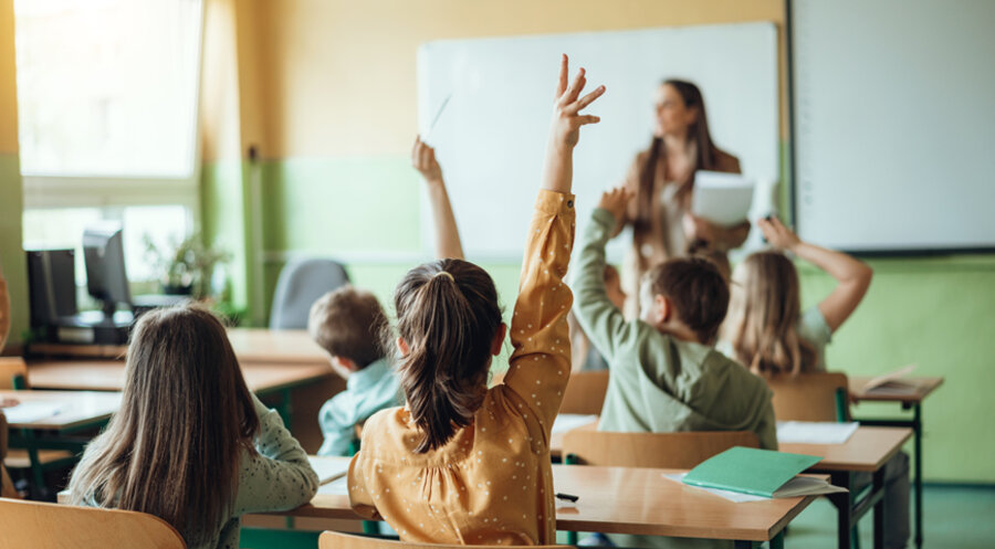 „In einer Zeit der Veränderung und Verunsicherung schreien unsere Kinder lautlos nach Orientierung und Hilfe,“ sagte der Vorsitzende der ELEG, Paul-Gerhard Roller. Symbolbild: iStock/Nikada