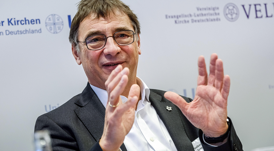 Amtsende in Sicht: Volker Jung, Präsident der Evangelischen Kirche in Hessen und Nassau (EKHN). Foto: Picture Alliance/Jens Schulze 