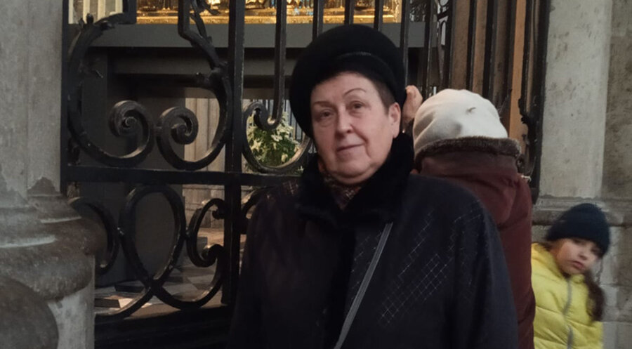 Natalia Polischück ist 69 jahre alt und lebt in Köln. Foto: Privat
