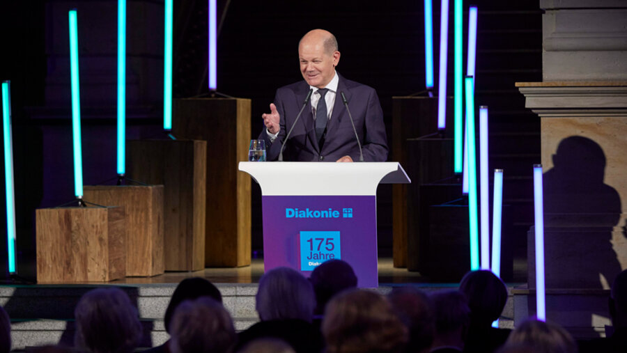 Kanzler Olaf Scholz bei der Festveranstaltung zum 175. Jubiläum der Diakonie. Foto: picture alliance/dpa | Jörg Carstensen