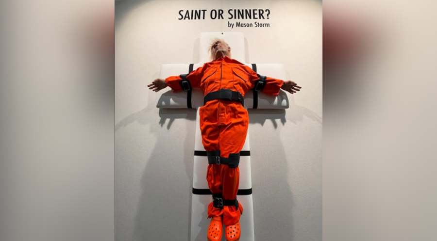 „The Saint or The Sinner?“: Die Installation des britischen Künstlers Mason Storm erntet heftige Reaktionen. Screenshot: Instagram/jasonstormgenius