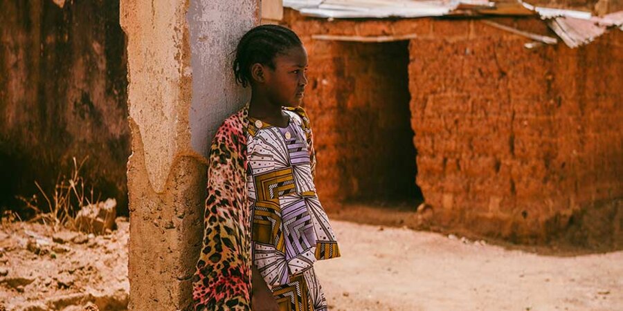 Nach Schätzungen wurden infolge der Gewalt mehr als fünf Millionen Christen aus Nigeria vertrieben und über 600 christliche Gemeinschaften zerstört oder verlassen. 